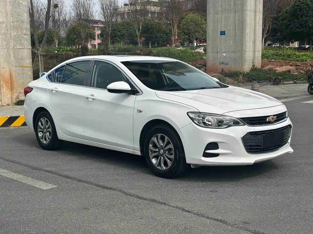 Chevrolet Cavalier 2018 — фото 3