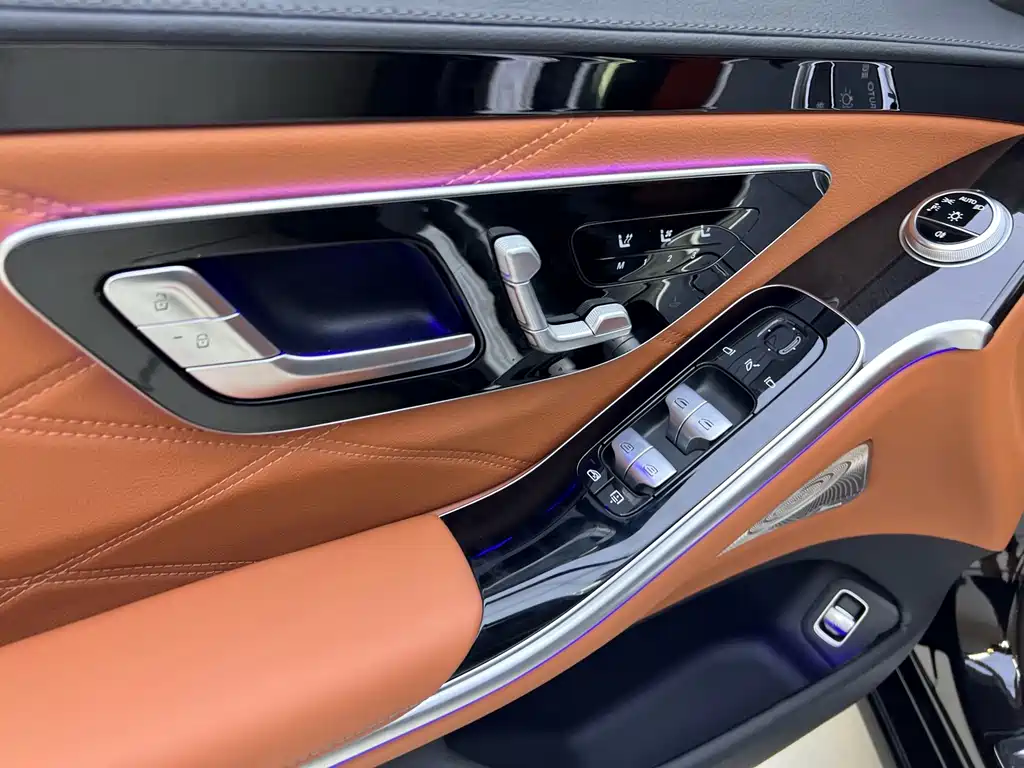 Mercedes-Benz Maybach S-Class 2022 — фото 10