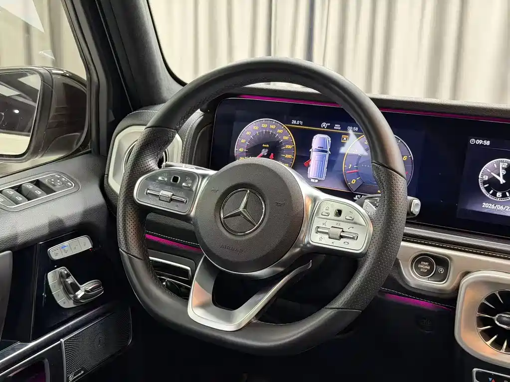 Mercedes-Benz G-Class 2020 — фото 10