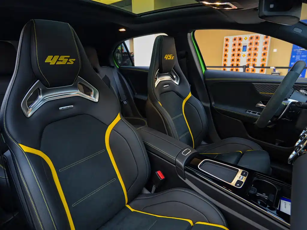 Mercedes-Benz A-Class AMG 2024 — фото 15