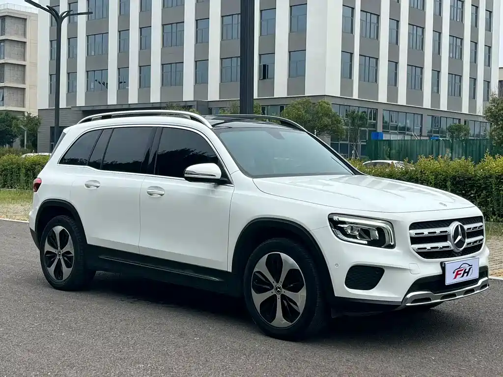 Mercedes-Benz GLB 2022 — фото 3