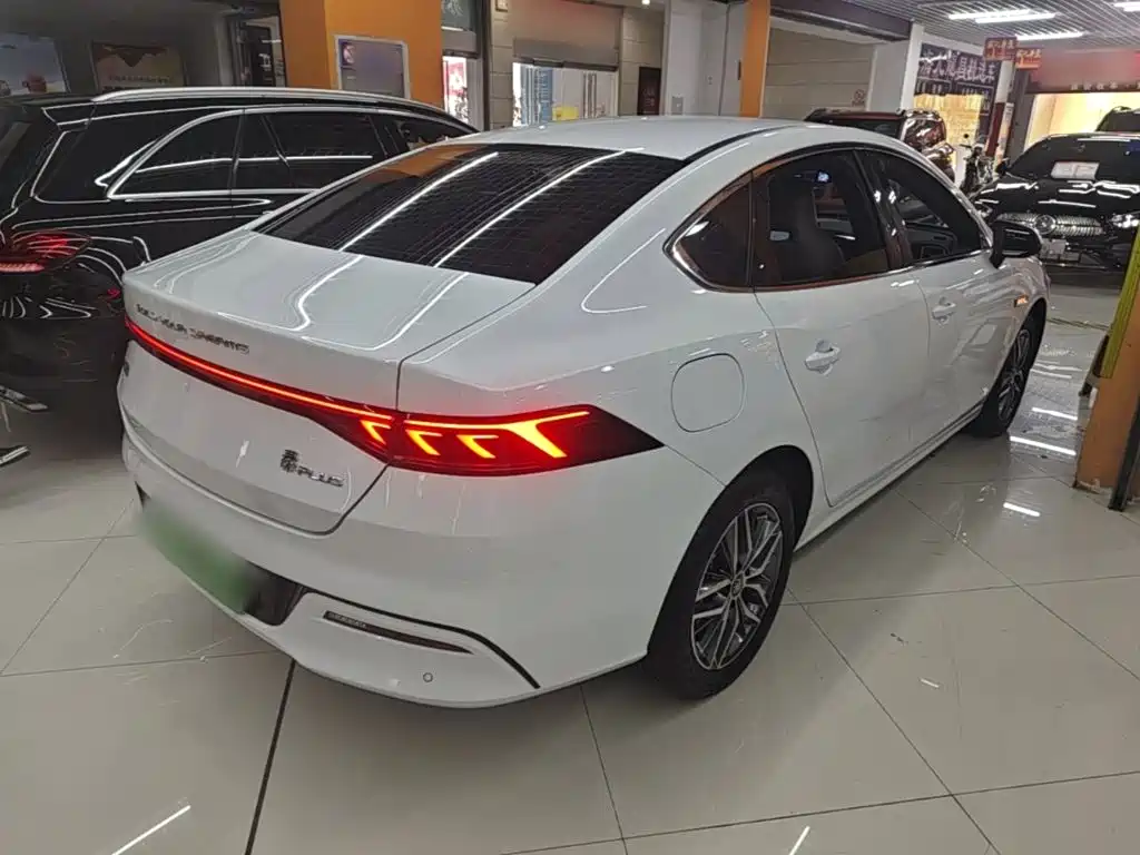BYD Qin PLUS 2025 — фото 7