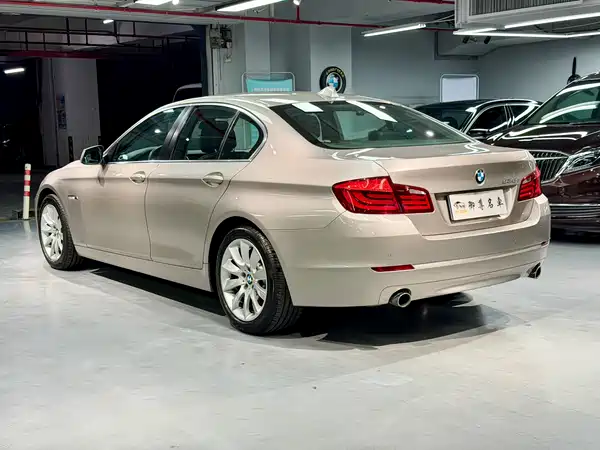 BMW 5 Series 2011