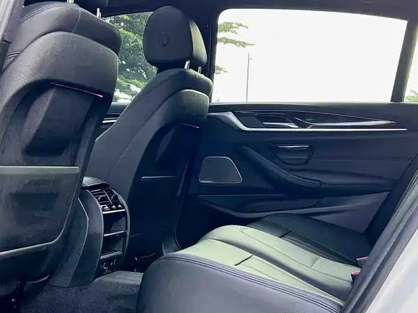 BMW 5 Series 2018