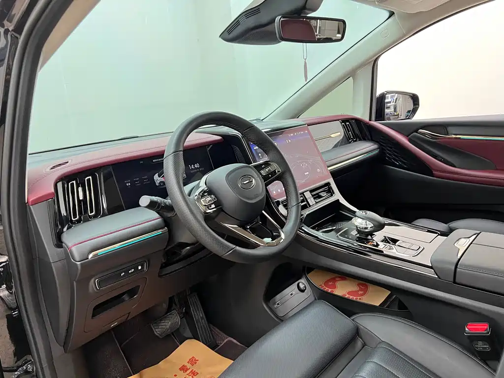 GAC Motor Trumpchi E9 2024 — фото 14