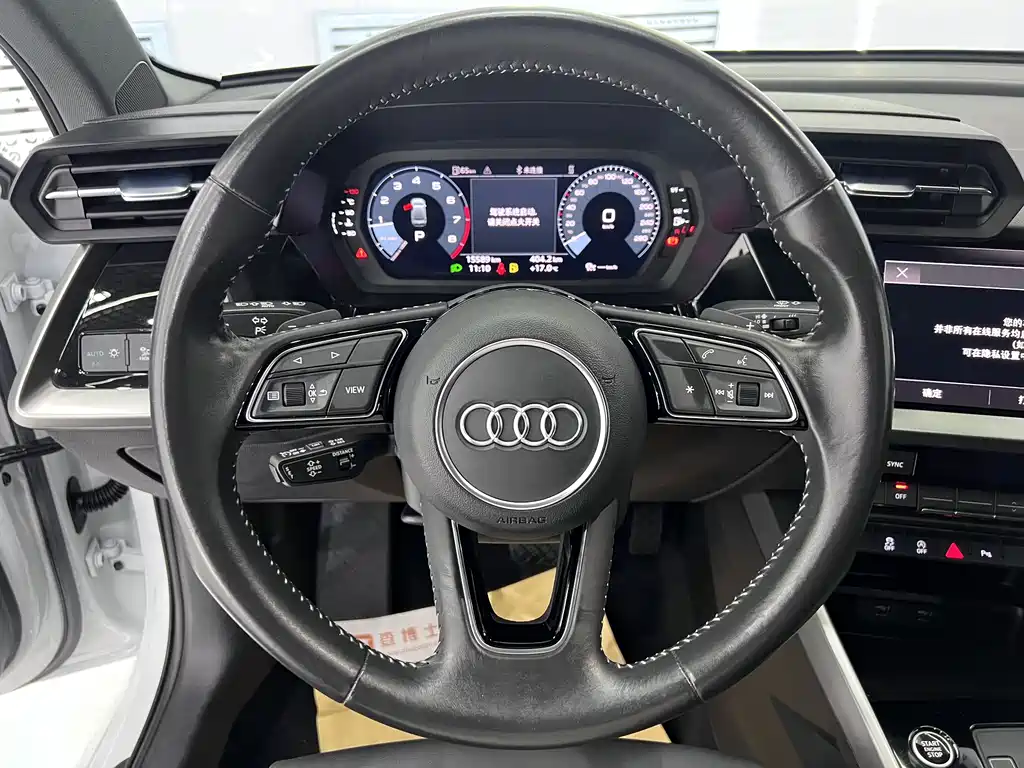 Audi A3 2022 — фото 11