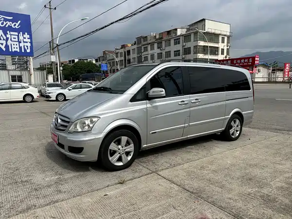 Mercedes-Benz Viano 2014