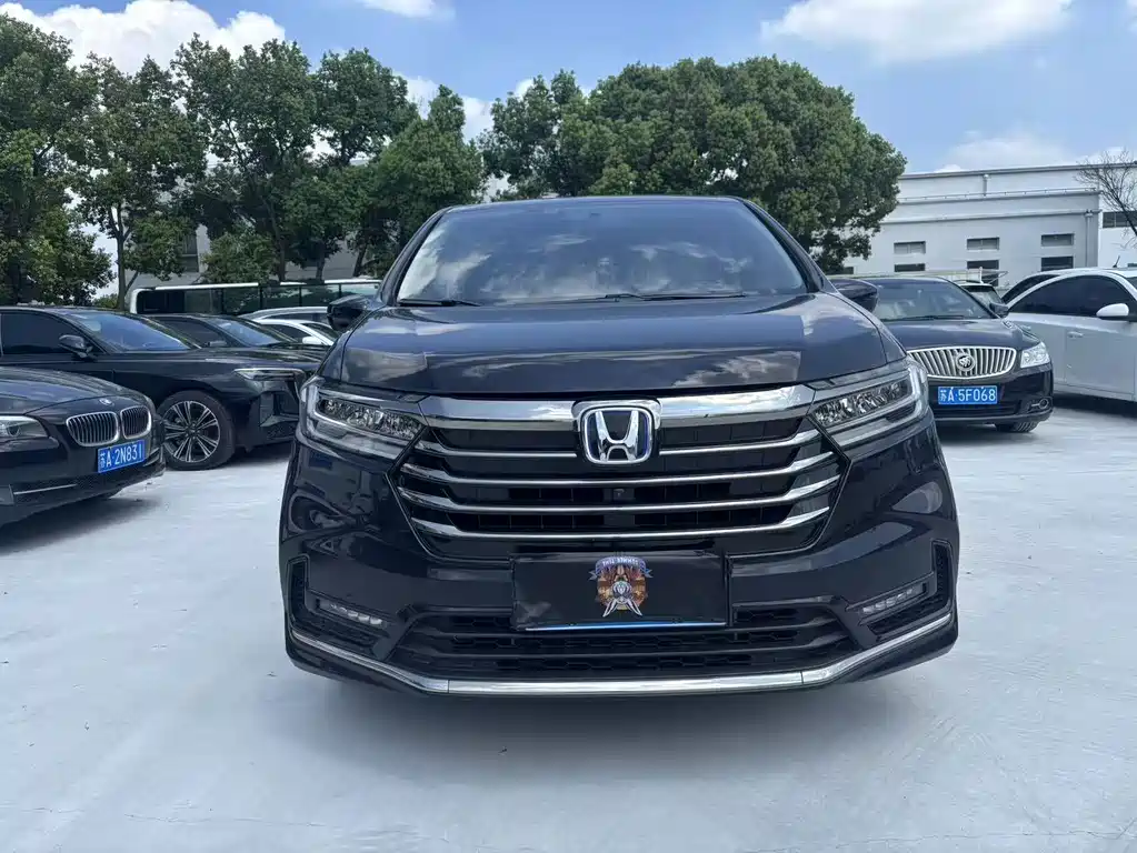 Honda Odyssey 2025 — фото 2