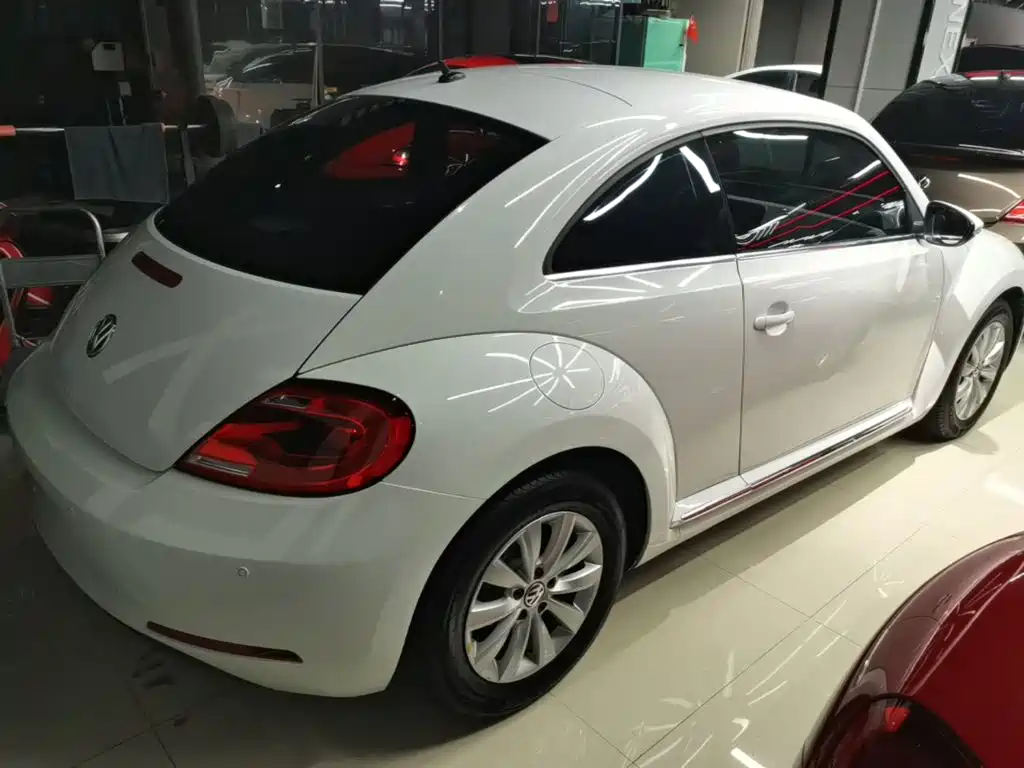 Volkswagen Beetle 2016