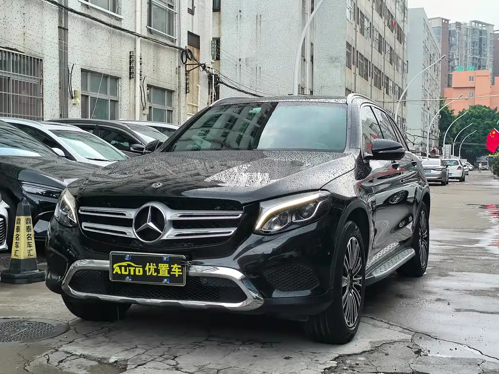 Mercedes-Benz GLC 2018 — фото 1