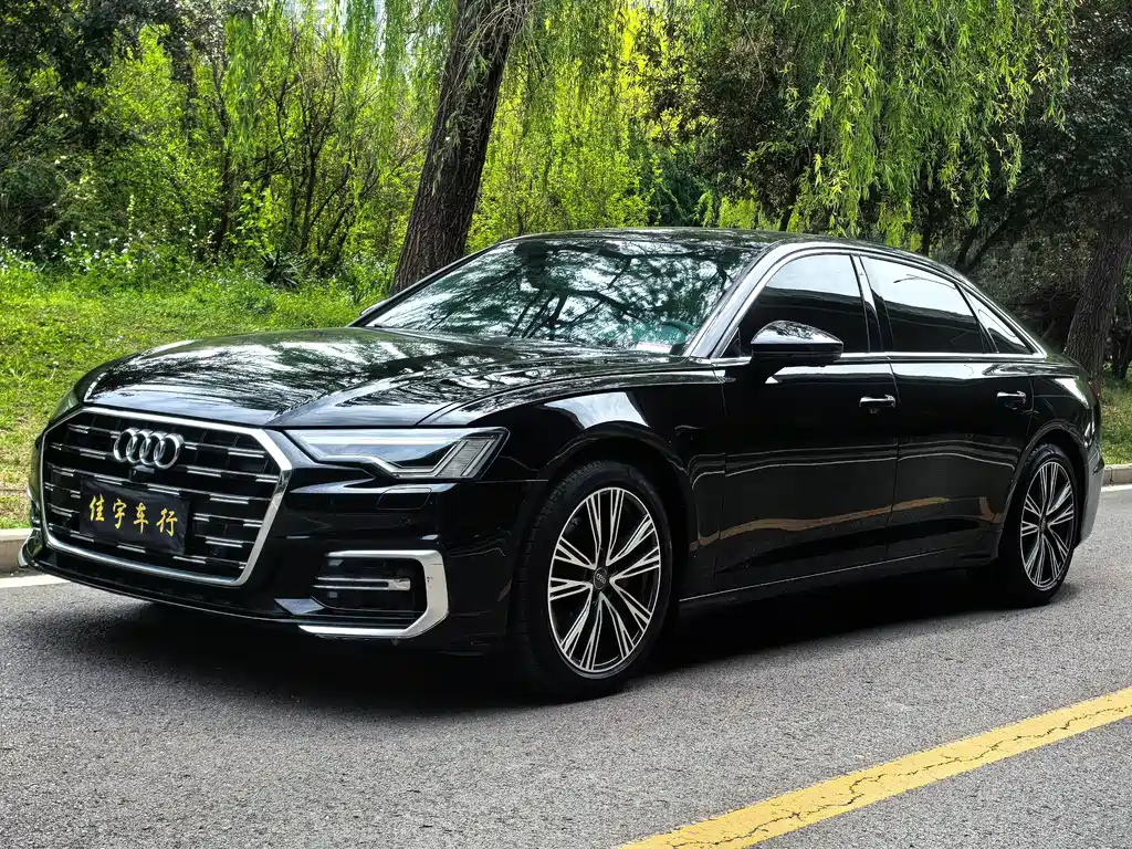Audi A6L 2021 — фото 1