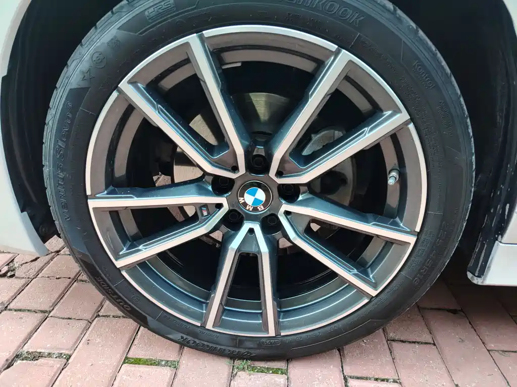 BMW 3 Series 2022 — фото 13