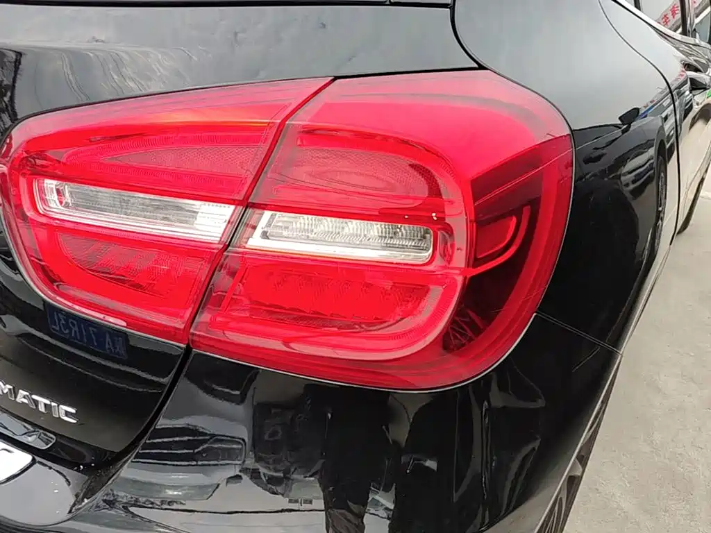 Mercedes-Benz GLA AMG 2015 — фото 24