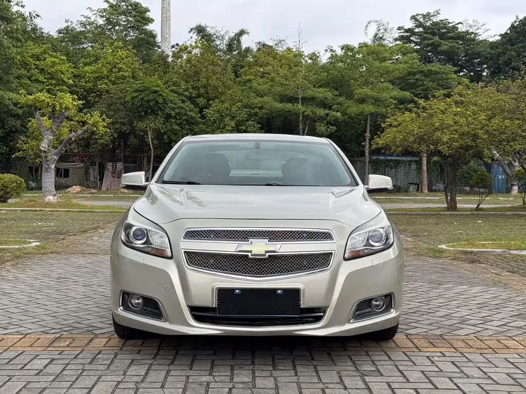 Chevrolet Malibu 2015 — фото 2