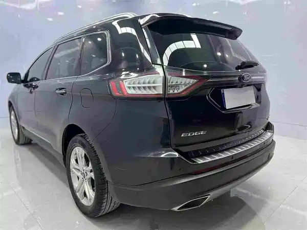 Ford Edge 2015