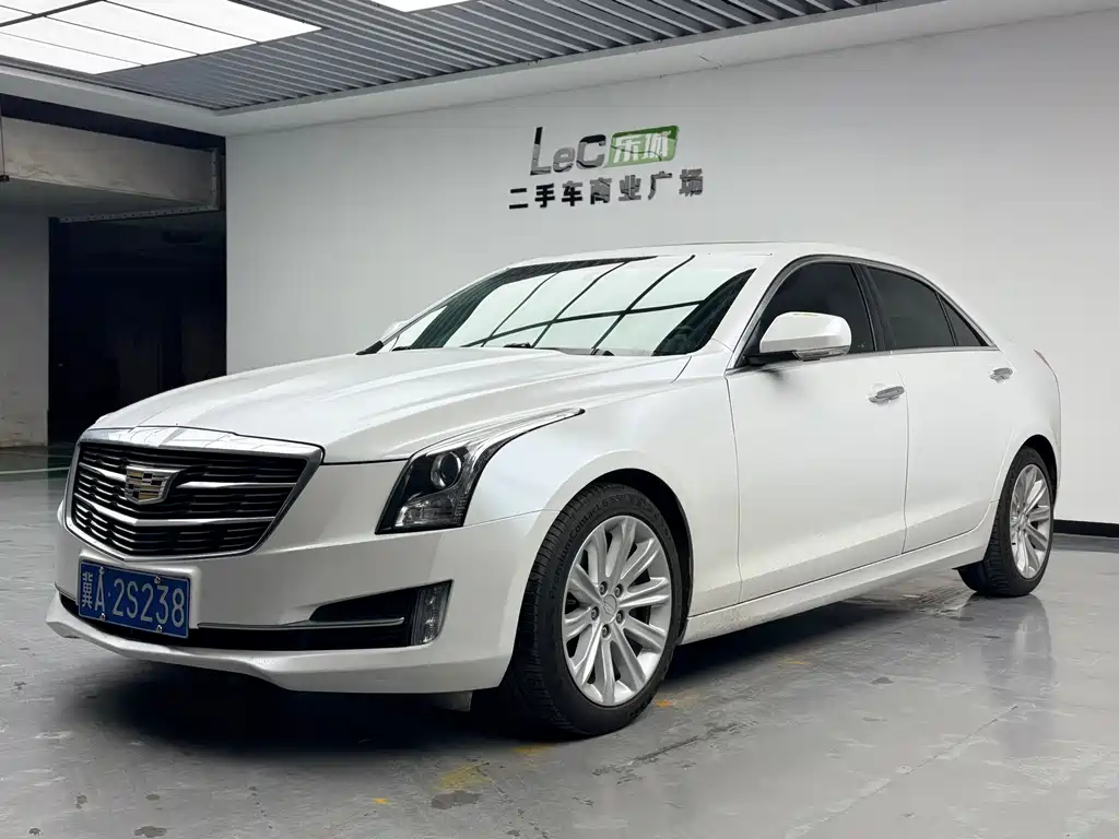 Cadillac ATS-L 2018 — фото 1