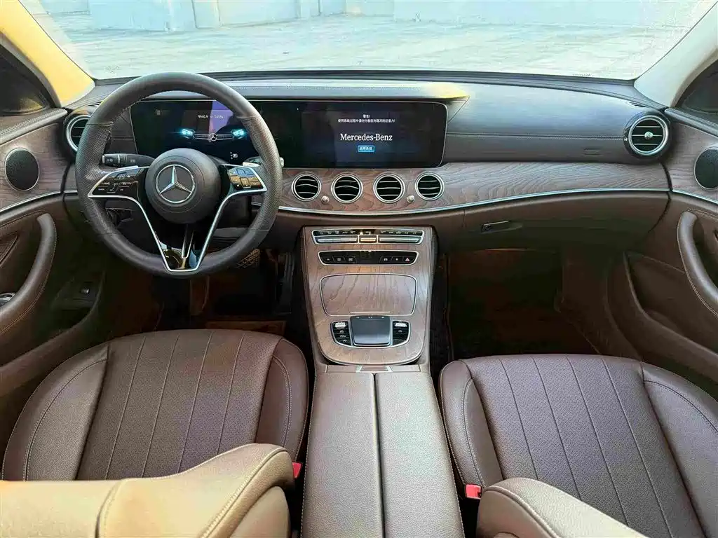 Mercedes-Benz E-Class 2021