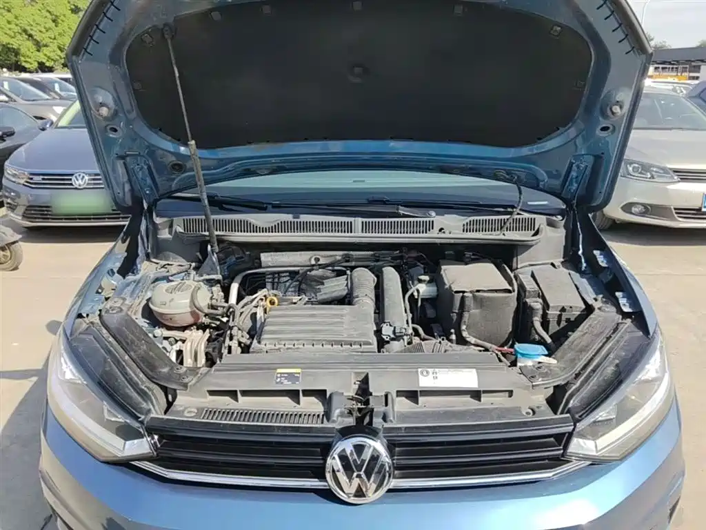 Volkswagen Touran 2019 — фото 20