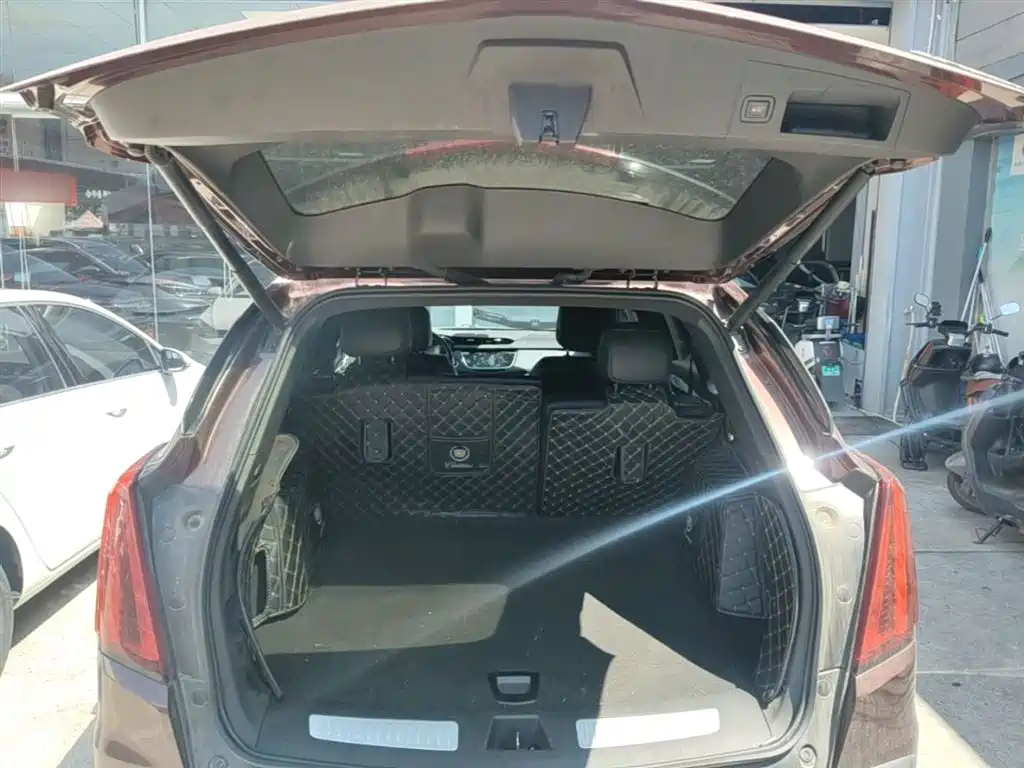 Cadillac XT5 2022 — фото 19