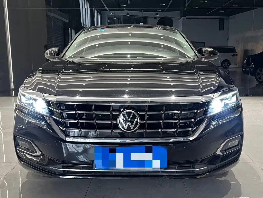 Volkswagen Passat 2021 — фото 2