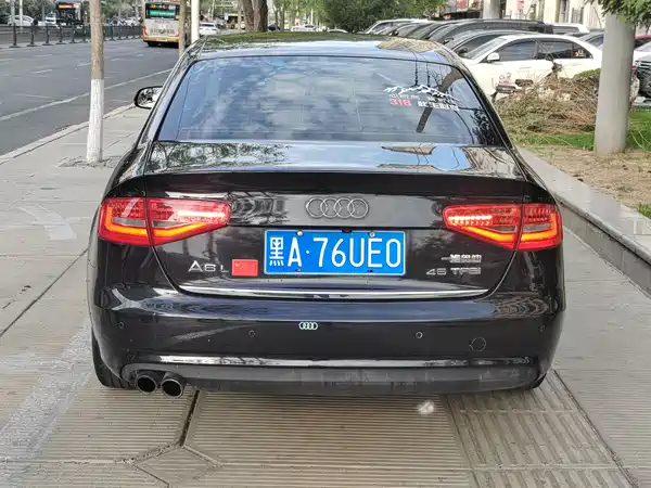 Audi A4L 2013