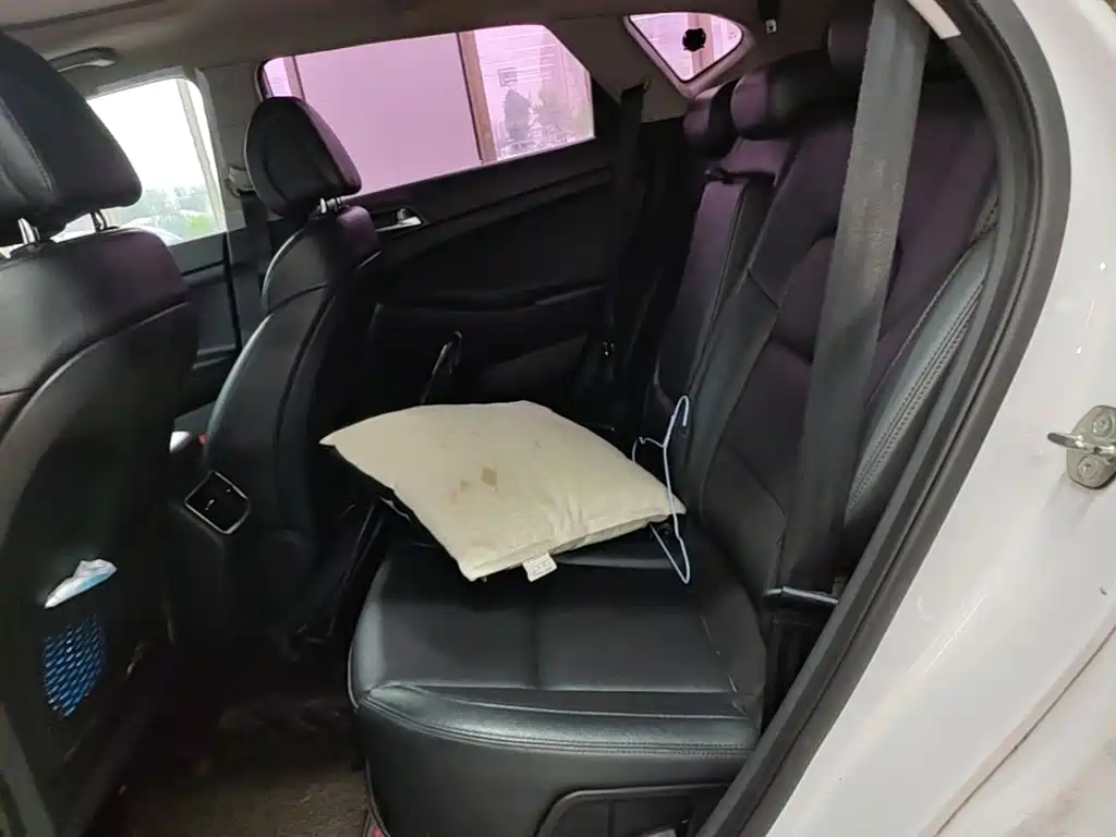Hyundai Tucson 2017 — фото 15
