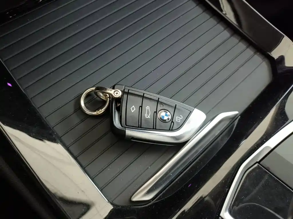 BMW X3 2022 — фото 9