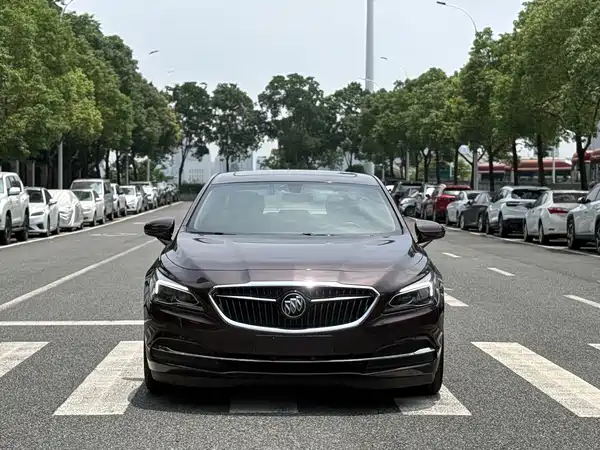 Buick LaCrosse 2018