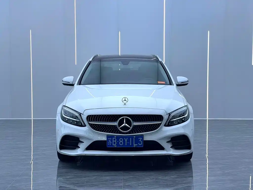 Mercedes-Benz C-Class 2020