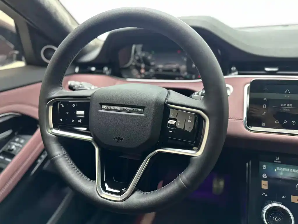 Land Rover Range Rover Evoque 2023 — фото 12