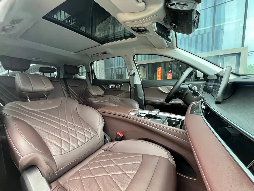 Chery Tiggo 8 PRO 2025 — фото 14