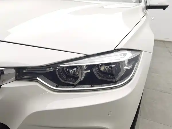 BMW 3 Series 2018
