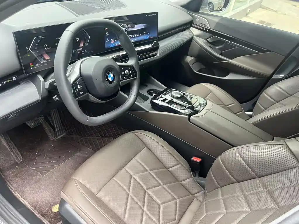 BMW 5 Series 2024