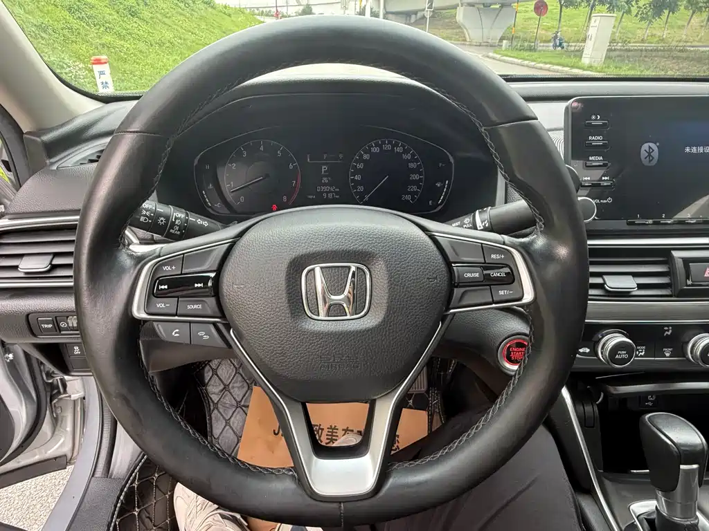 Honda Accord 2020 — фото 14