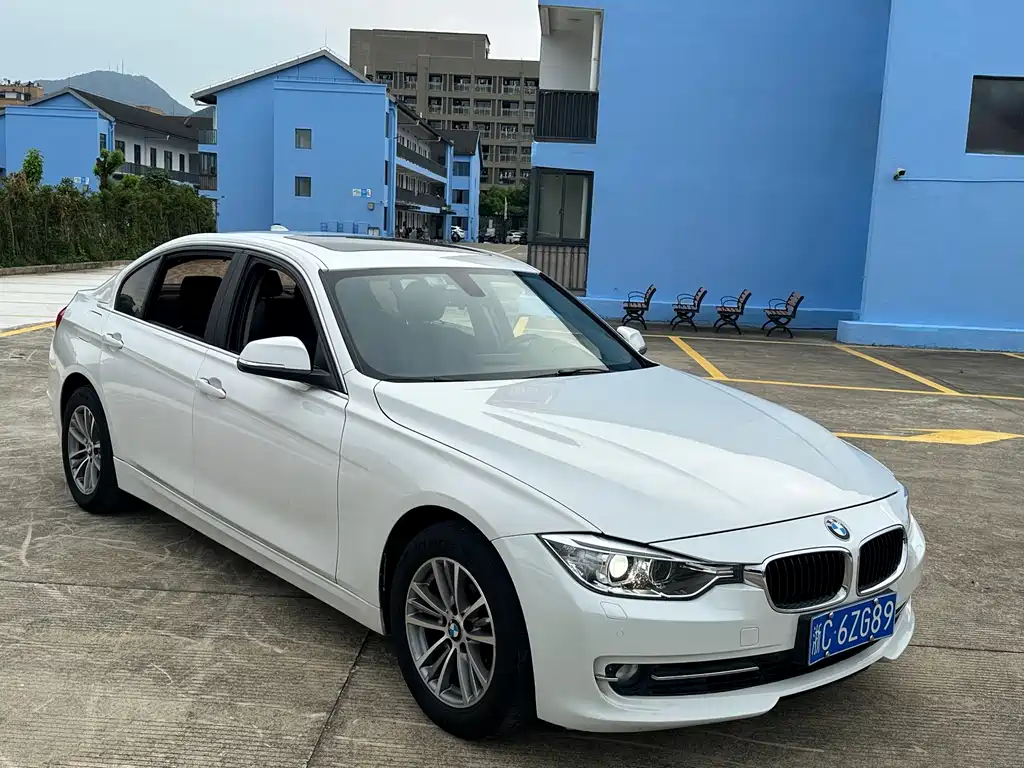 BMW 3 Series 2013
