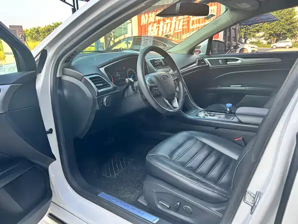 Ford Mondeo 2017