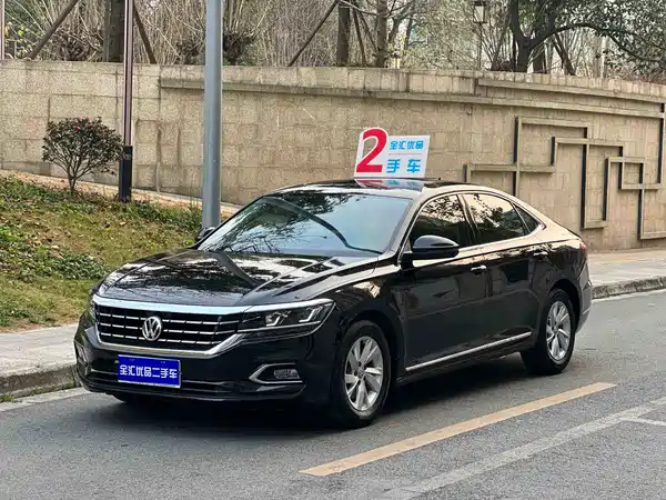 Volkswagen Passat 2019