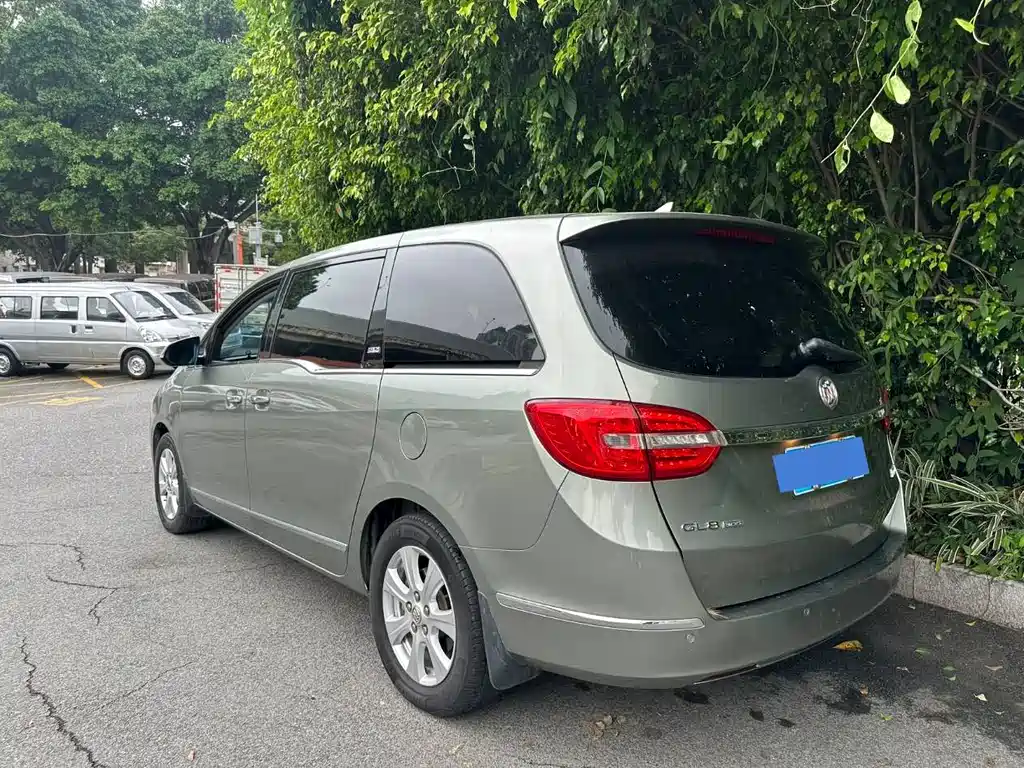 Buick GL8 2014