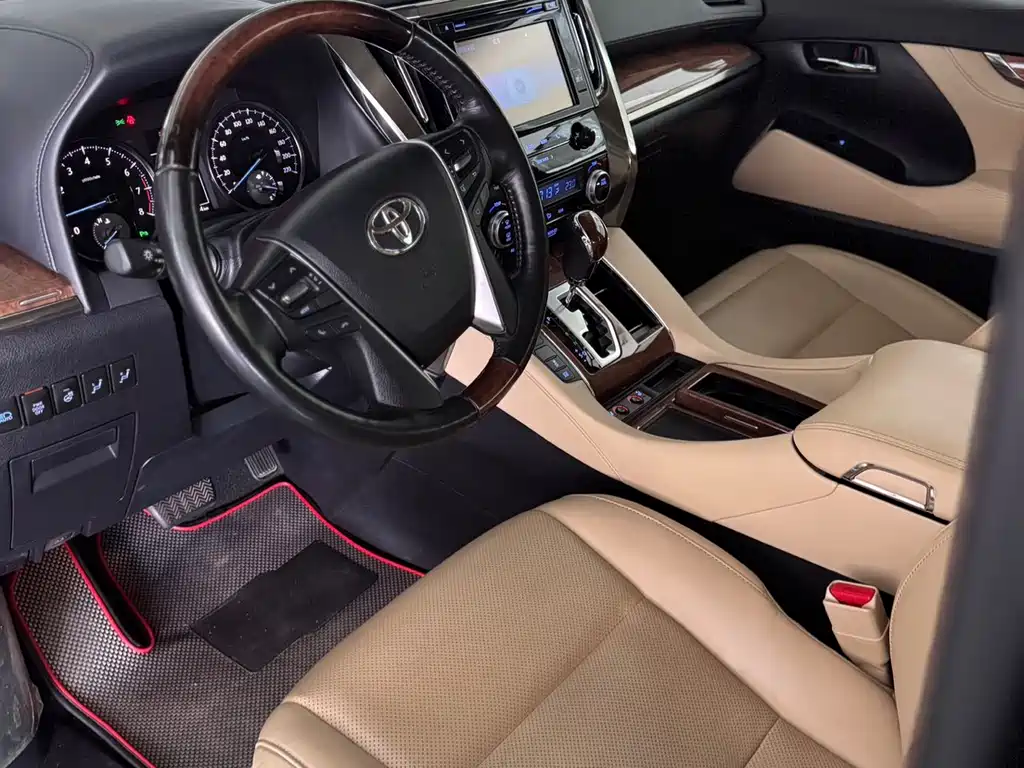 Toyota Alphard 2018 — фото 4