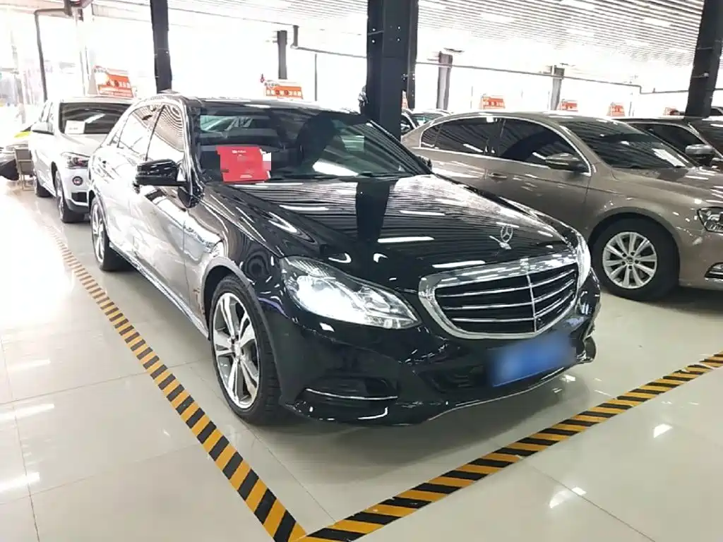 Mercedes-Benz E-Class 2015