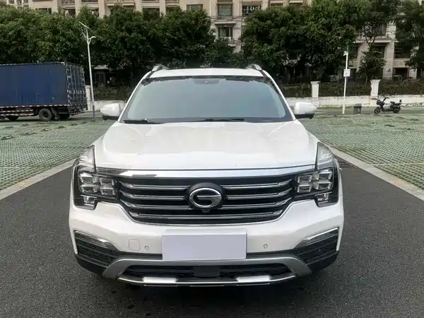 GAC Trumpchi GS8 2017