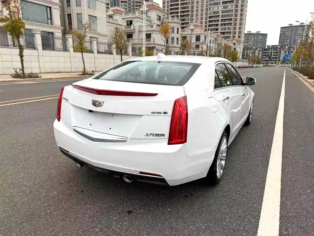 Cadillac ATS-L 2018 — фото 9