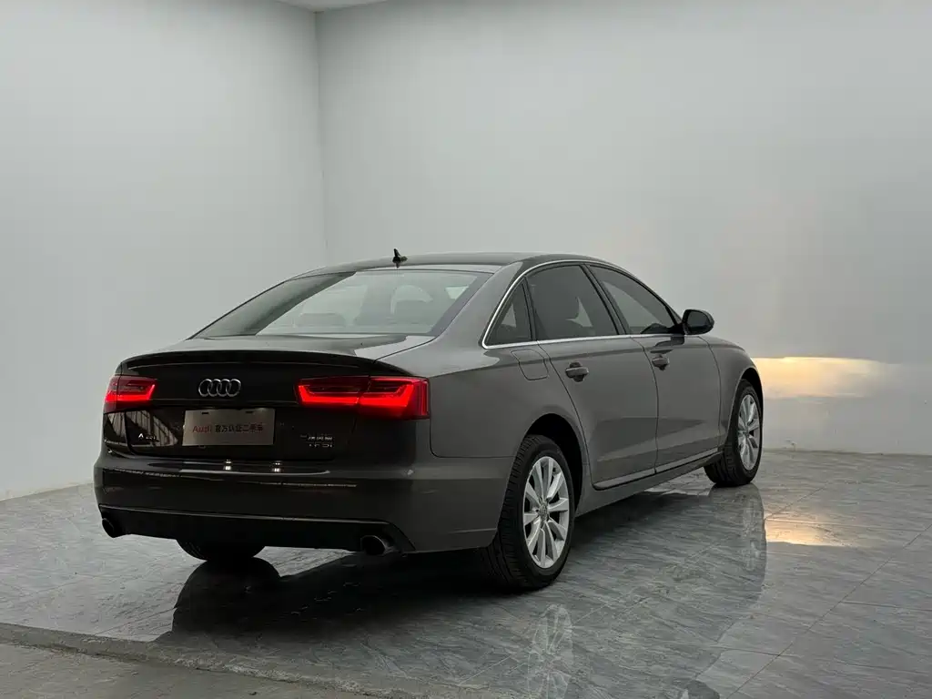 Audi A6L 2015 — фото 13