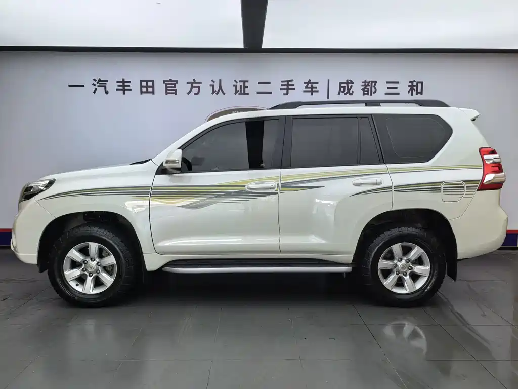 Toyota Prado 2017 — фото 3