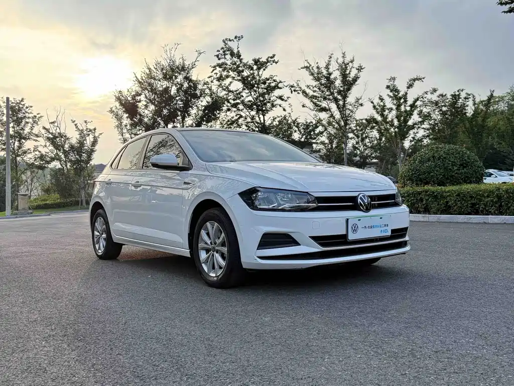 Volkswagen Polo 2021
