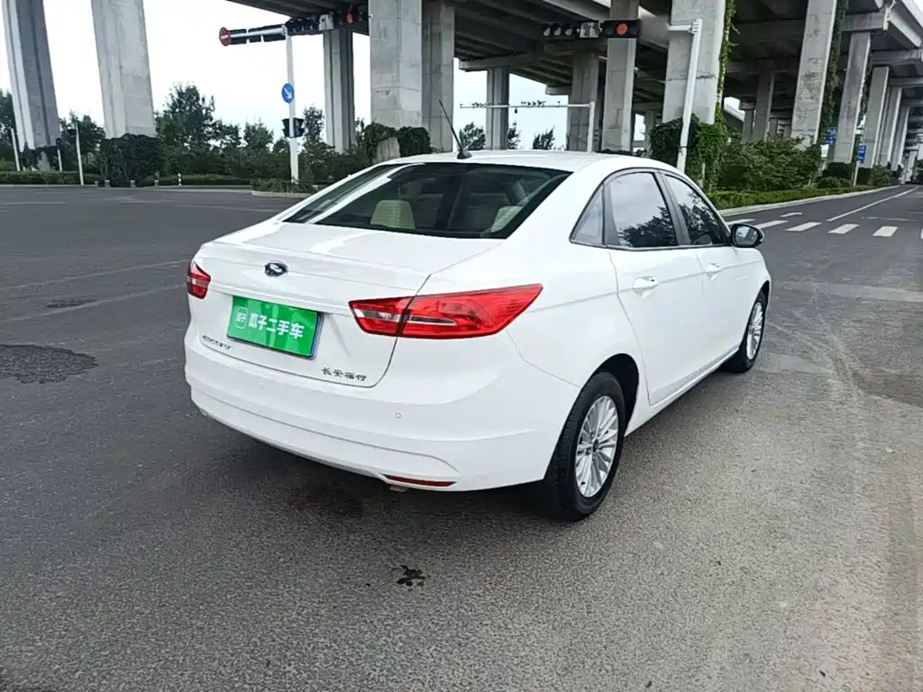 Ford Escort 2018