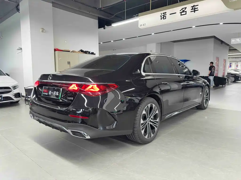 Mercedes-Benz E-Class New Energy 2025 — фото 5