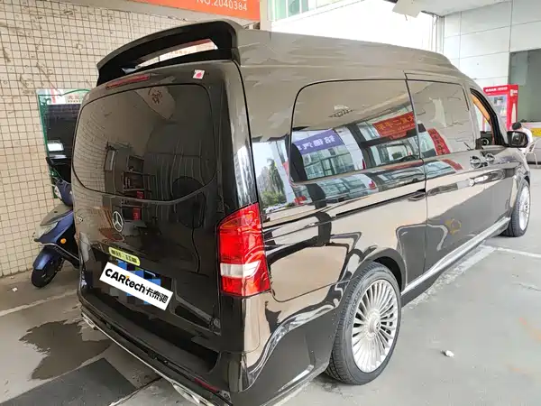 Mercedes-Benz V-Class 2020