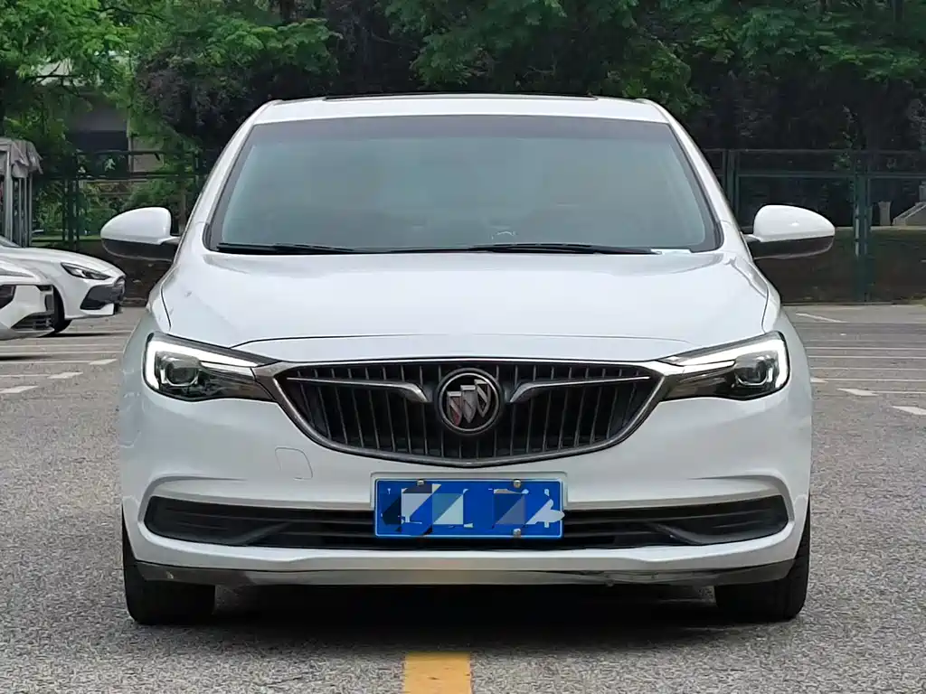 Buick Excelle 2021 — фото 2