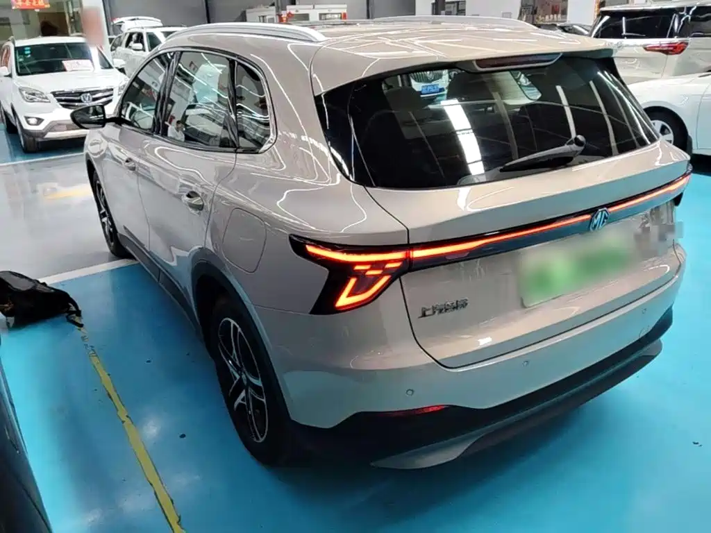 MG ES5 2024